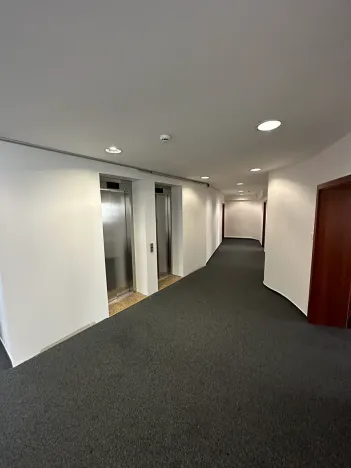 Pronájem kanceláře, Praha - Nové Město, Truhlářská, 20 m2
