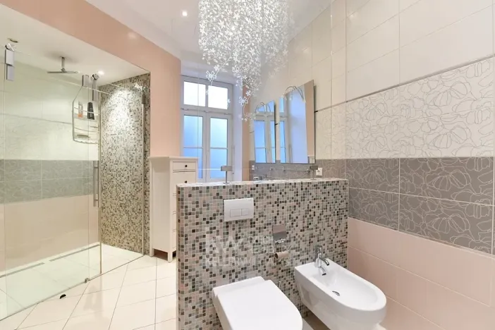 Pronájem bytu 3+1, Praha - Smíchov, Štefánikova, 121 m2