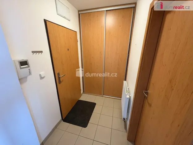 Pronájem bytu 2+kk, Kolín, Antonína Kaliny, 45 m2