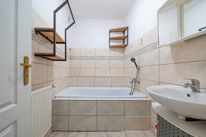 Prodej bytu 3+1, Olomouc, Chválkovická, 92 m2