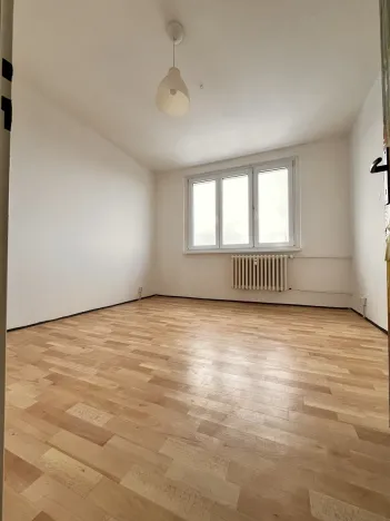 Pronájem bytu 3+1, Olomouc, Řezáčova, 70 m2