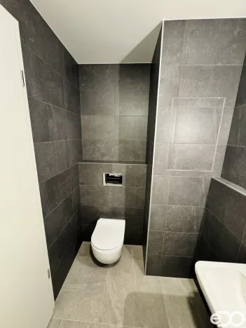 Pronájem bytu 1+kk, Praha - Hostavice, Českobrodská, 31 m2