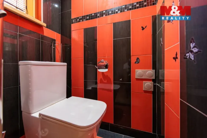 Prodej rodinného domu, Karlovy Vary - Stará Role, Nové domky, 152 m2