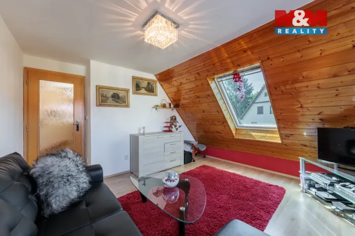 Prodej rodinného domu, Karlovy Vary - Stará Role, Nové domky, 152 m2