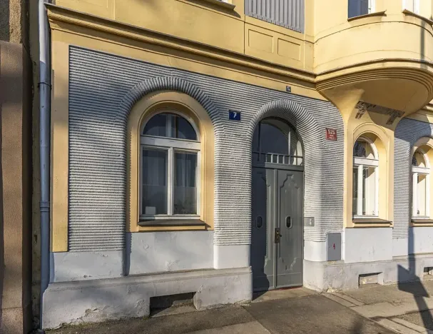 Pronájem bytu 2+kk, Praha - Karlín, U invalidovny, 45 m2