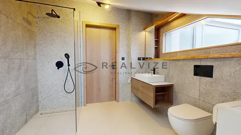 Pronájem bytu 1+kk, Ledenice, Okružní, 80 m2