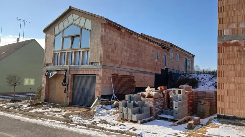 Prodej bytu 3+kk, Holubice, 81 m2