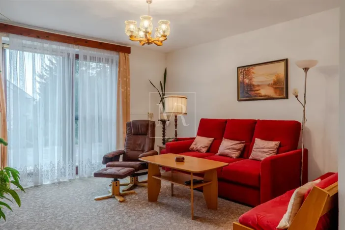 Prodej rodinného domu, Sulice - Želivec, Hlavní, 370 m2