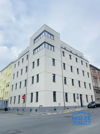 Pronájem bytu 2+kk, Plzeň - Jižní Předměstí, Kotkova, 35 m2