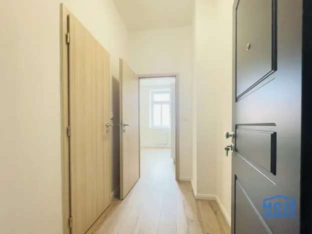 Pronájem bytu 2+kk, Plzeň - Jižní Předměstí, Kotkova, 35 m2