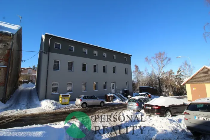 Pronájem bytu 2+1, Karlovy Vary, K Letišti, 57 m2