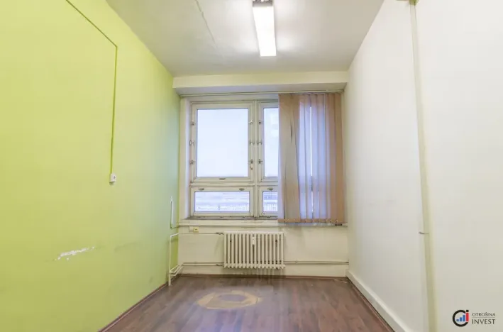 Pronájem kanceláře, Pardubice - Semtín, 17 m2