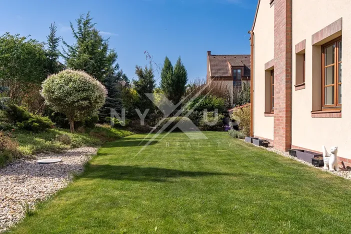 Prodej rodinného domu, Dobřejovice, 250 m2