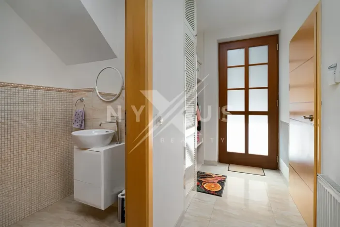 Prodej rodinného domu, Dobřejovice, 250 m2