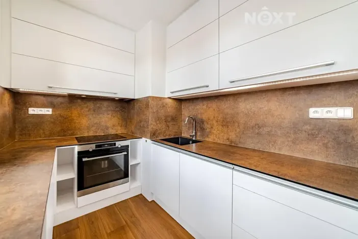 Prodej bytu 3+kk, Pardubice, Železničního pluku, 72 m2