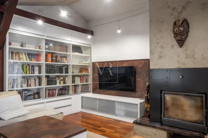 Prodej komerční nemovitosti, Sulice - Želivec, Hlavní, 370 m2