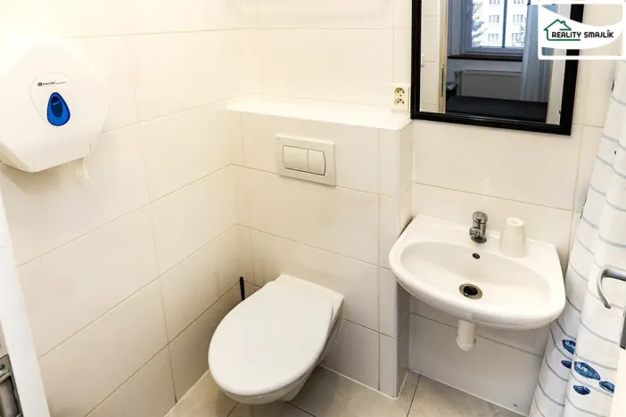 Pronájem komerční nemovitosti, Cheb, Svobody, 20 m2