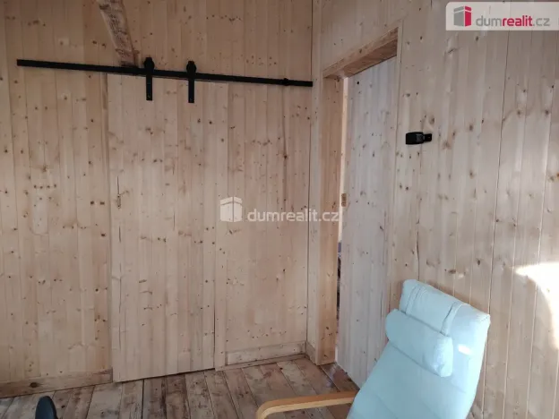 Prodej chaty, Doksy, Valdštejnská, 35 m2