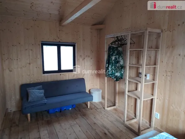 Prodej chaty, Doksy, Valdštejnská, 35 m2