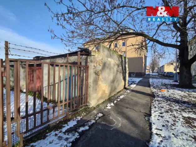 Prodej garáže, Ostrava, Dobrovolského, 18 m2