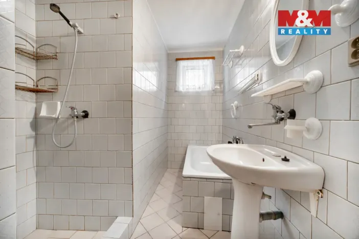 Prodej rodinného domu, Klopina - Veleboř, 195 m2