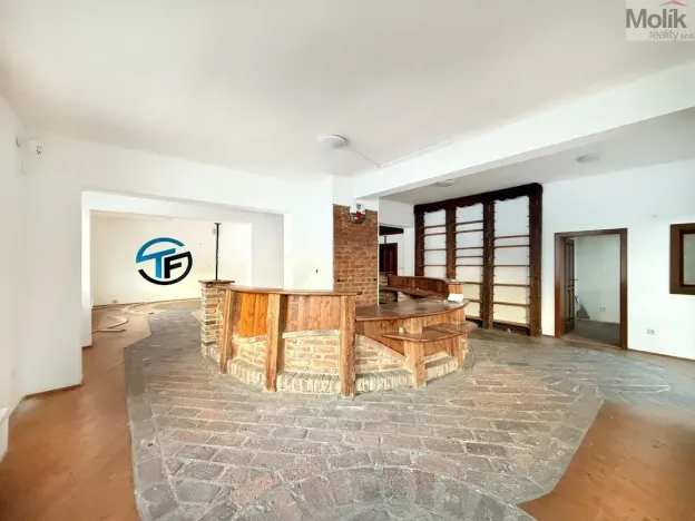 Pronájem obchodního prostoru, Osek, Tyršova, 150 m2