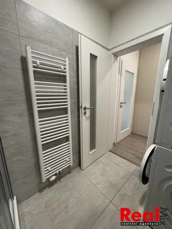 Pronájem bytu 1+kk, Střelice, Příční, 33 m2