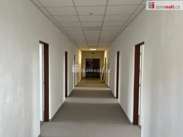 Pronájem komerční nemovitosti, České Budějovice - České Budějovice 2, Na Zlaté stoce, 15 m2