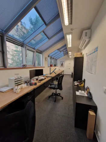 Pronájem kanceláře, Praha, Táborská, 137 m2