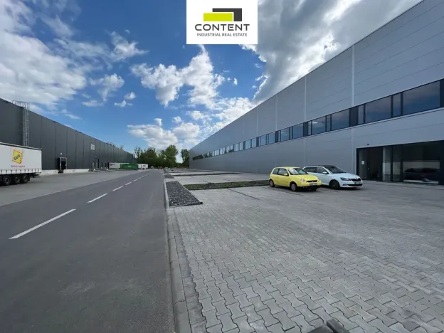 Pronájem skladu, Chlumec, U šmelce, 15000 m2