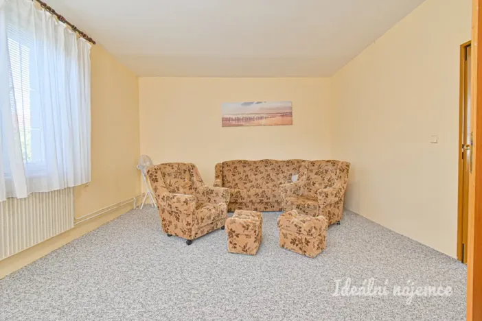 Pronájem bytu 4+1, Veverská Bítýška, Na Bílém potoce, 96 m2