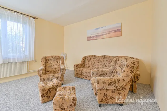 Pronájem bytu 4+1, Veverská Bítýška, Na Bílém potoce, 96 m2