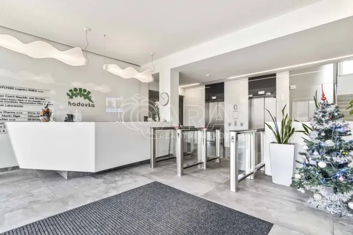 Pronájem kanceláře, Praha - Dejvice, Evropská, 236 m2