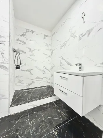 Prodej bytu 2+kk, Ústí nad Labem - Krásné Březno, Dvojdomí, 47 m2