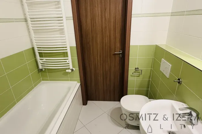 Pronájem bytu 1+kk, Praha - Horní Měcholupy, Padovská, 35 m2