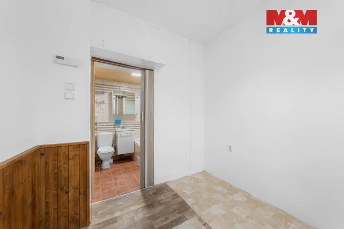 Prodej bytu 3+1, Děčín - Děčín II-Nové Město, Kamenická, 45 m2