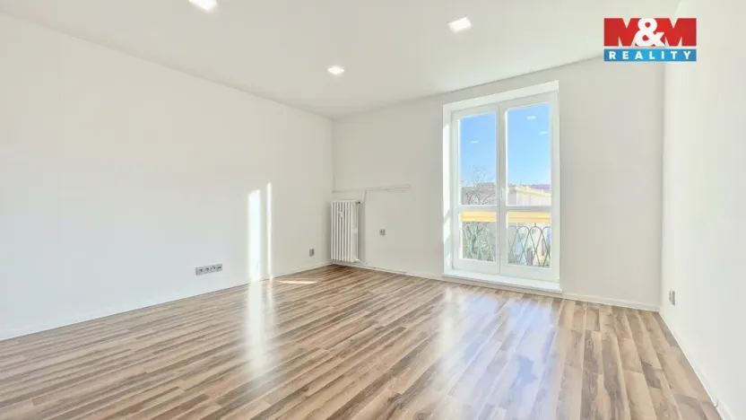 Pronájem bytu 1+1, Ostrava - Poruba, Čs. exilu, 38 m2