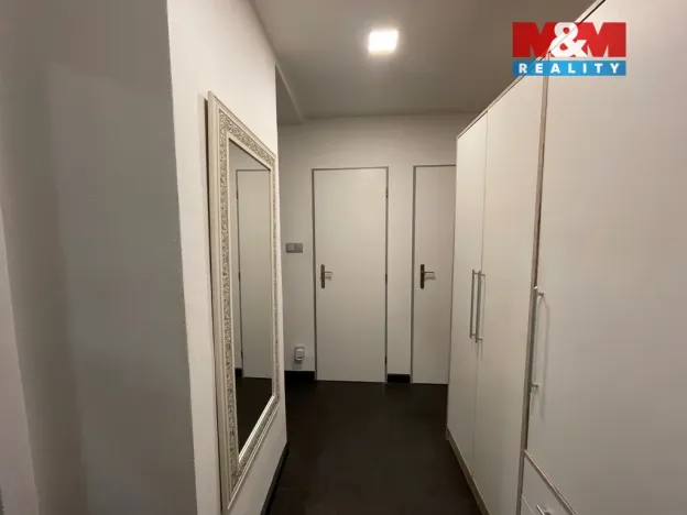 Pronájem bytu 1+1, Ostrava - Poruba, Čs. exilu, 38 m2