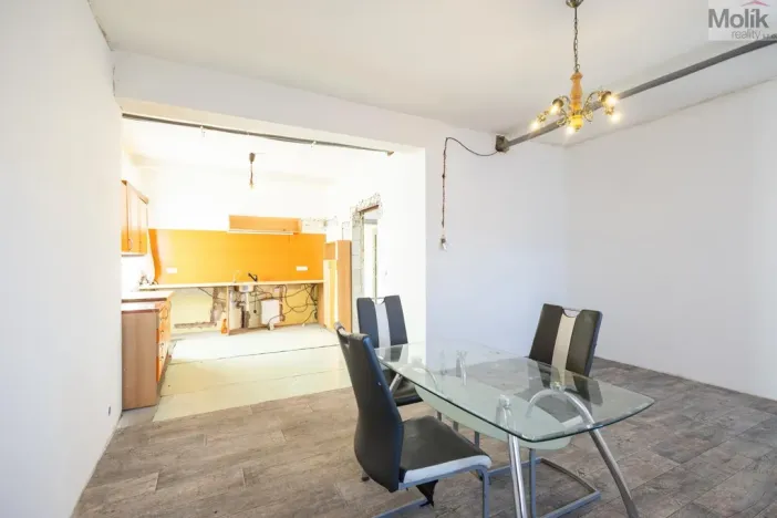 Prodej rodinného domu, Brandov, 330 m2