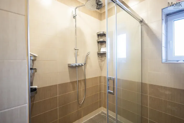 Prodej rodinného domu, Brandov, 330 m2