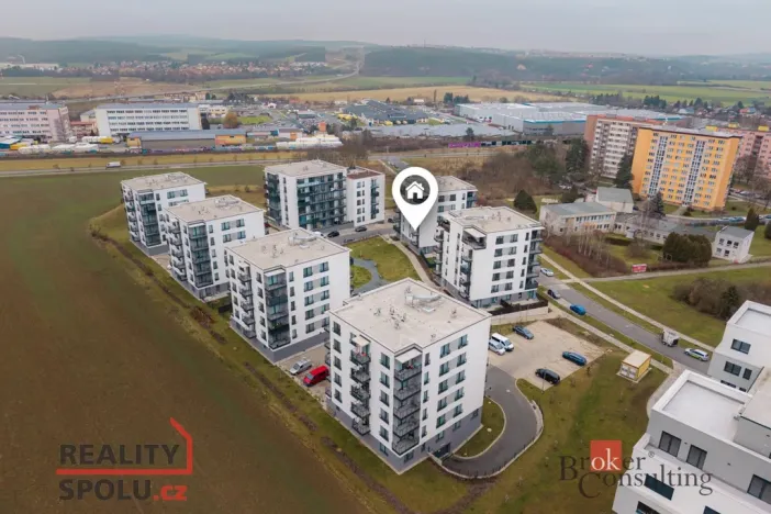 Pronájem bytu 1+kk, Plzeň - Skvrňany, Františka Kováříka, 41 m2