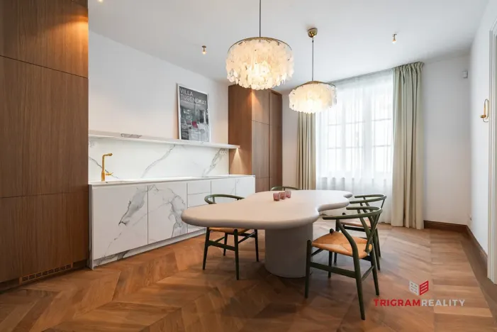 Pronájem bytu 2+1, Hradec Králové, Čelakovského, 80 m2