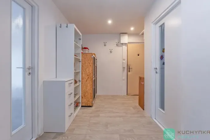 Prodej bytu 3+1, Dubí, Koněvova, 69 m2