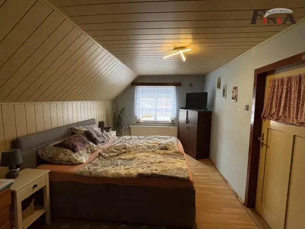 Prodej rodinného domu, Brniště, 190 m2