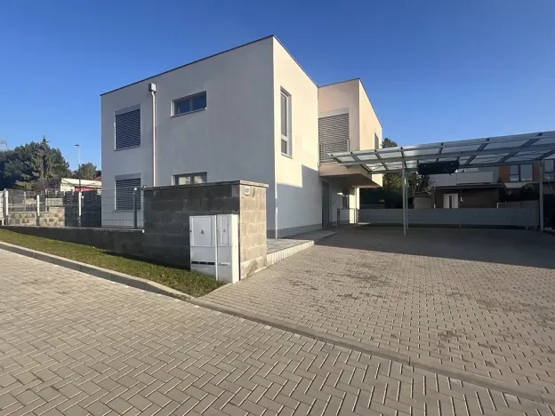 Pronájem bytu 1+kk, Želešice, Broskvová, 35 m2