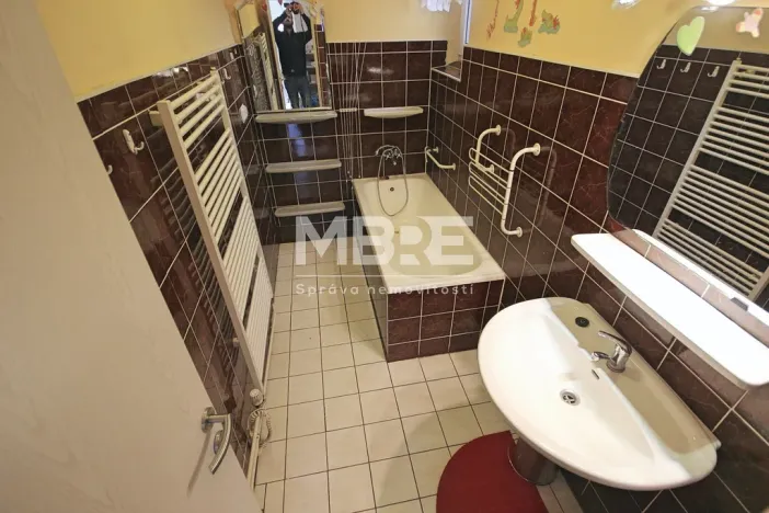 Pronájem rodinného domu, Závada, 160 m2