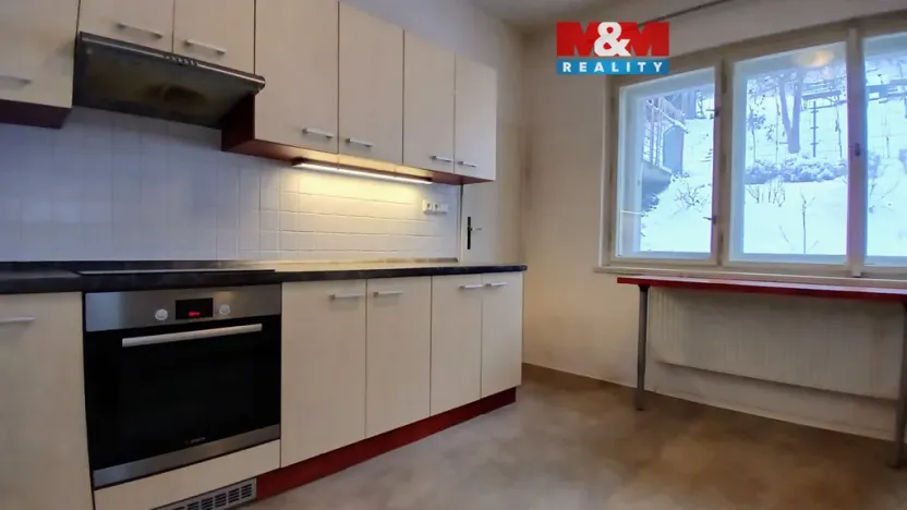 Pronájem bytu 3+1, Praha - Košíře, U Vojanky, 90 m2