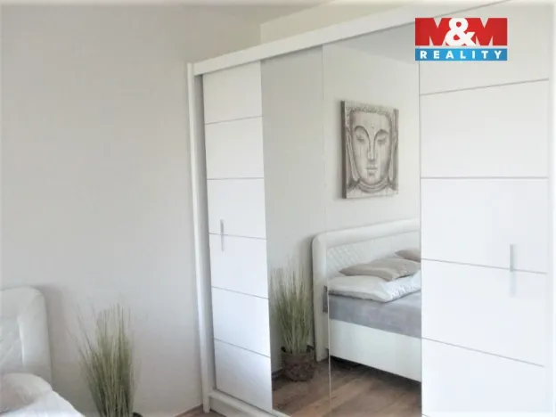 Pronájem bytu 2+1, Olomouc - Nové Sady, Velkomoravská, 56 m2