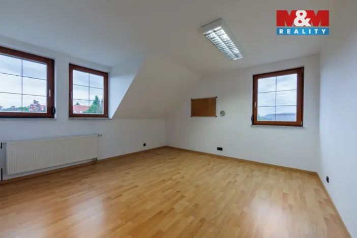 Prodej rodinného domu, Kolová - Háje, 330 m2