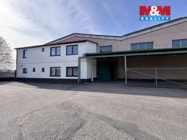 Pronájem skladu, Čestice, 888 m2